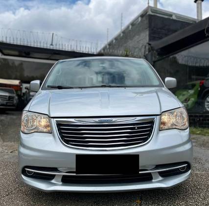 CHRYSLER TOWN & COUNTRY 3.6 TOURING V6 24V GASOLINA 4P AUTOMÁTICO